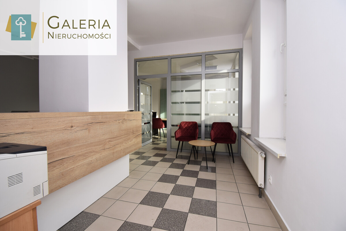 Elbląg GALERIA NIERUCHOMOŚCIZ pasji i miłości do nieruchomości Na wynajem: Dwupoziomowy lokal usługowy