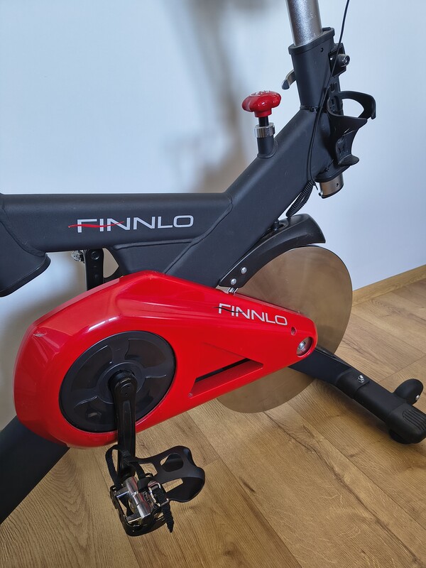 Elbląg Sprzedam rower spinningowy FINNLO SPEEDBIKE CRT stan bardzo dobry. Odbiór osobisty. Cena nowego roweru w sklepie