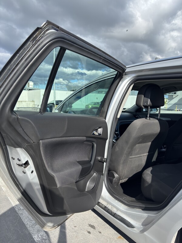 Elbląg OPEL INSIGNIA SPORTS TOURER 1.8
