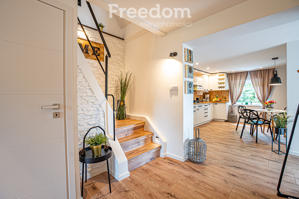 Elbląg FREEDOM NIERUCHOMOŚCIWynajmę dom - Elbląg, Iławska. Komfortowy dom do wynajęcia w spokojnej części miasta