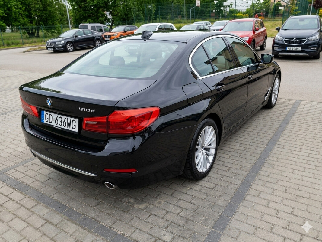 Elbląg Witam Posiadam na sprzedaż bardzo ładne BMW G30 w wersji Luxury line Limuzyna z oszczędnym dwulitrowym