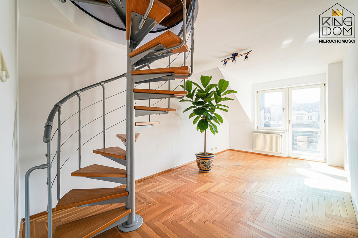 Elbląg KINGDOM NIERUCHOMOŚCI BLISKO CIEBIEPRZESTRONNE 4-POKOJOWE MIESZKANIE Z DUŻYM BALKONEMZ MIEJSCEM POSTOJOWYM W HALI