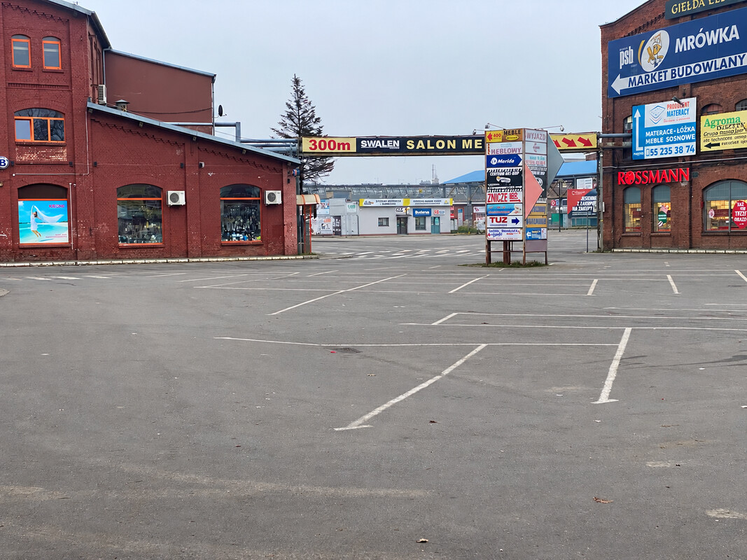 Elbląg LOKAL USŁUGOWY 20 m² – PARTER, WEJŚCIE OD ULICY