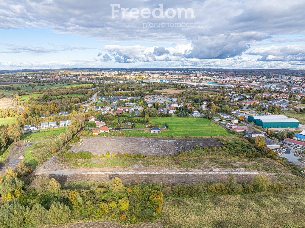 Elbląg FREEDOM NIERUCHOMOŚCISprzedam działkę - Elbląg, Nowodworska. Zapraszam do zapoznania się z ofertą