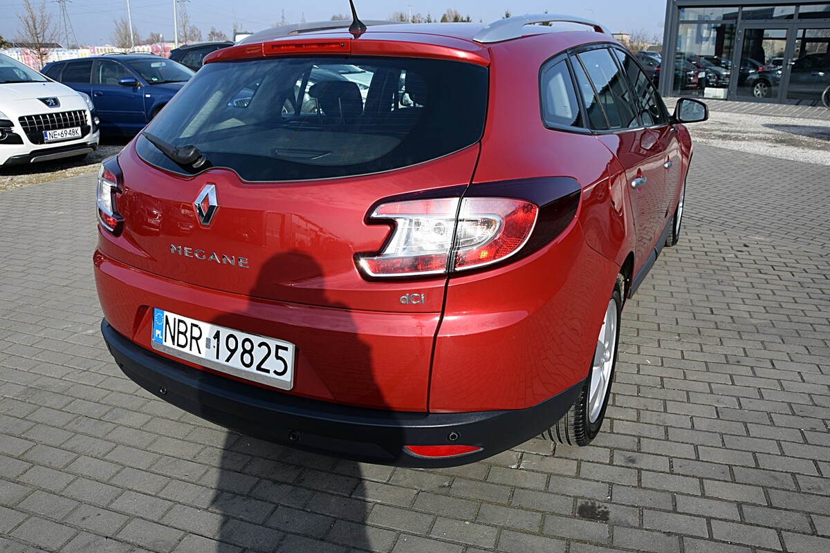 Elbląg Renault Megane Kombi 1.9 Diesel, 2009 – Komfort, styl i niezawodność! 🚗✨Samochód w