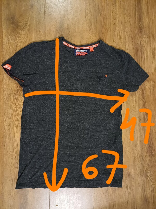 Elbląg Koszulka SUPERDRY rozmiar M stan doskonały beż wad