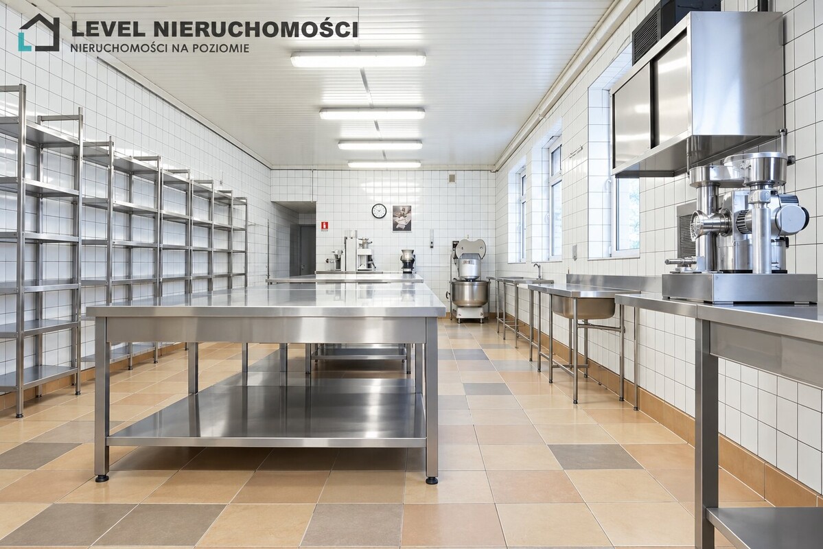 Elbląg LEVEL NIERUCHOMOŚCILokal produkcyjno-handlowo-usługowyul, Słoneczna320 m2NIERUCHOMOŚCI NA POZIOMIE