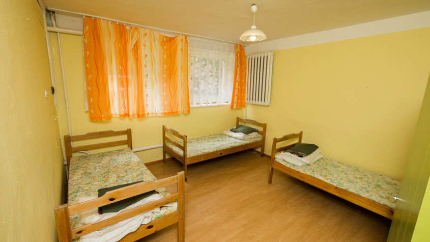 Elbląg * * * ABC NIERUCHOMOŚCI * * *DOM WOLNOSTOJĄCY W SAMYM CENTRUM KRYNICY MORSKIEJo pow. 559 m2, działka 799