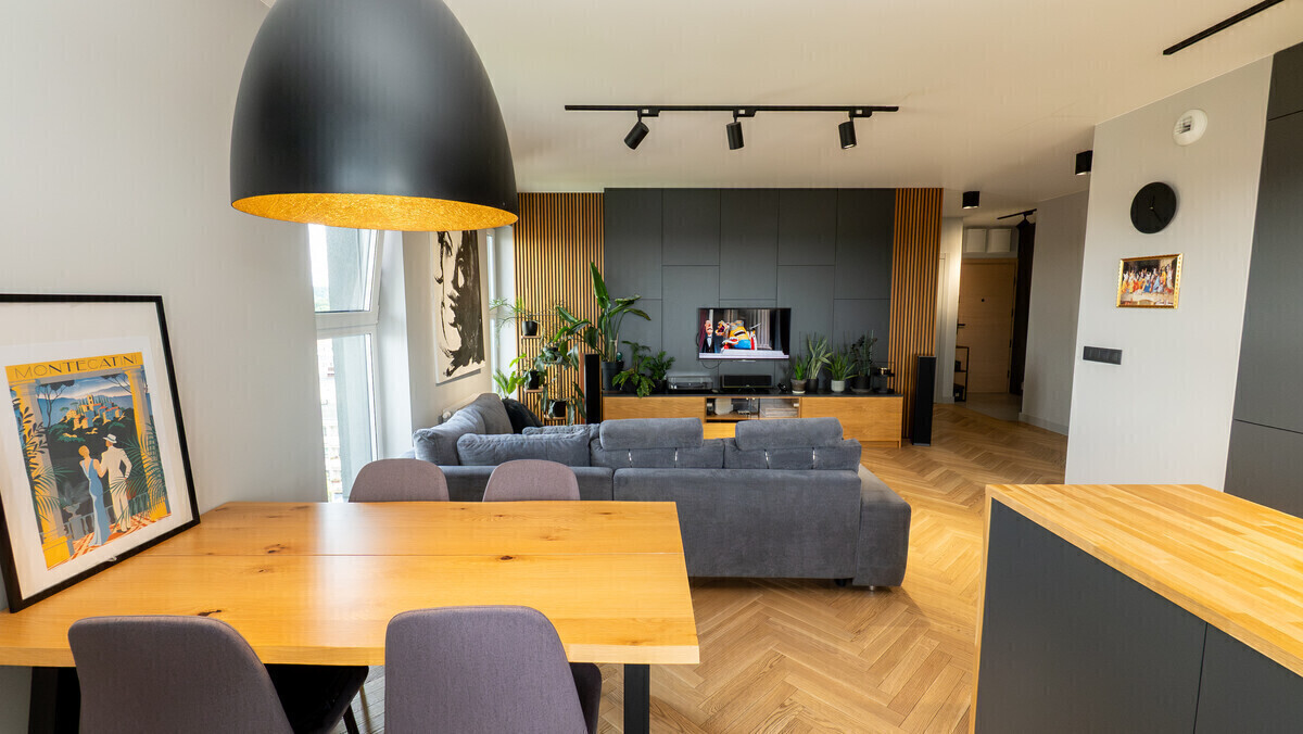 Elbląg TO MY SPRZEDAJEMYNIERUCHOMOŚCI W TYM MIEŚCIEBIURO NIERUCHOMOŚCIAMERICAN HOMEFOR SALE - MIESZKANIE UL.