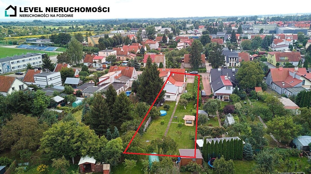 Elbląg LEVEL NIERUCHOMOŚCI Dom w mieście z dużą działką ul. Idzikowskiego NIERUCHOMOŚCI NA POZIOMIE