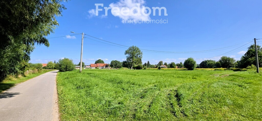 Elbląg FREEDOM NIERUCHOMOŚCISprzedam działkę - Ząbrowo. Działka budowlana o pow.2300 m2 w miejscowości Ząbrowo (gm.