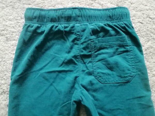 Elbląg NOWE z metkąSpodnie joggery H& M, unisex, sztruksowe, ocieplane, miękkie i wygodne w zakładaniu, idealne na