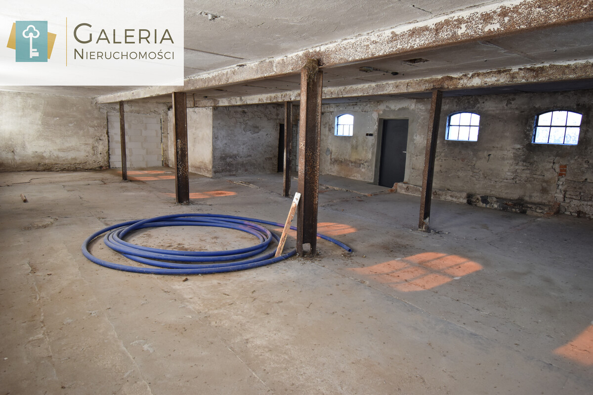 Elbląg GALERIA NIERUCHOMOŚCIZ pasji i miłości do nieruchomościNa sprzedaż: Wolnostojący budynek w całości ogrodzony