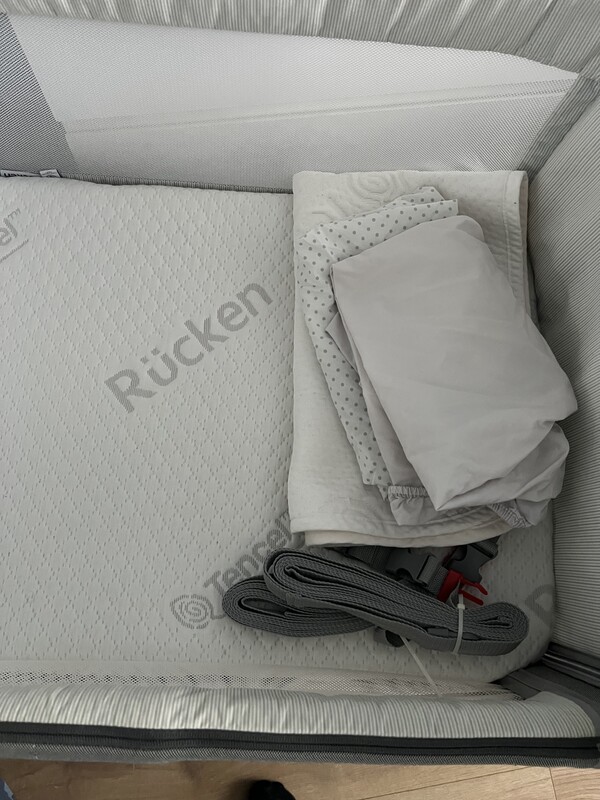 Elbląg Dostawka Chicco, fotelik maxi cosi, mata Fisher Price, bujaczek 4moms, karuzela Tiny Love