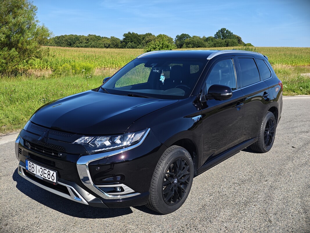 Elbląg Mitsubishi Outlander 2.4 phev 2019 rok 153 tyś. km.