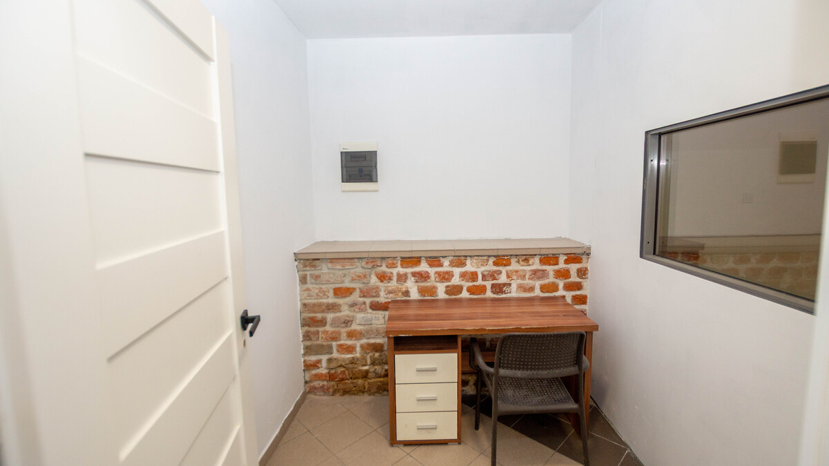 Elbląg * * * ABC NIERUCHOMOŚCI * * *NOWOŚĆ! DO WYNAJĘCIA LOKAL HANDLOWO-USŁUGOWY2 pomieszczenia o pow. 54 m2zaplecze