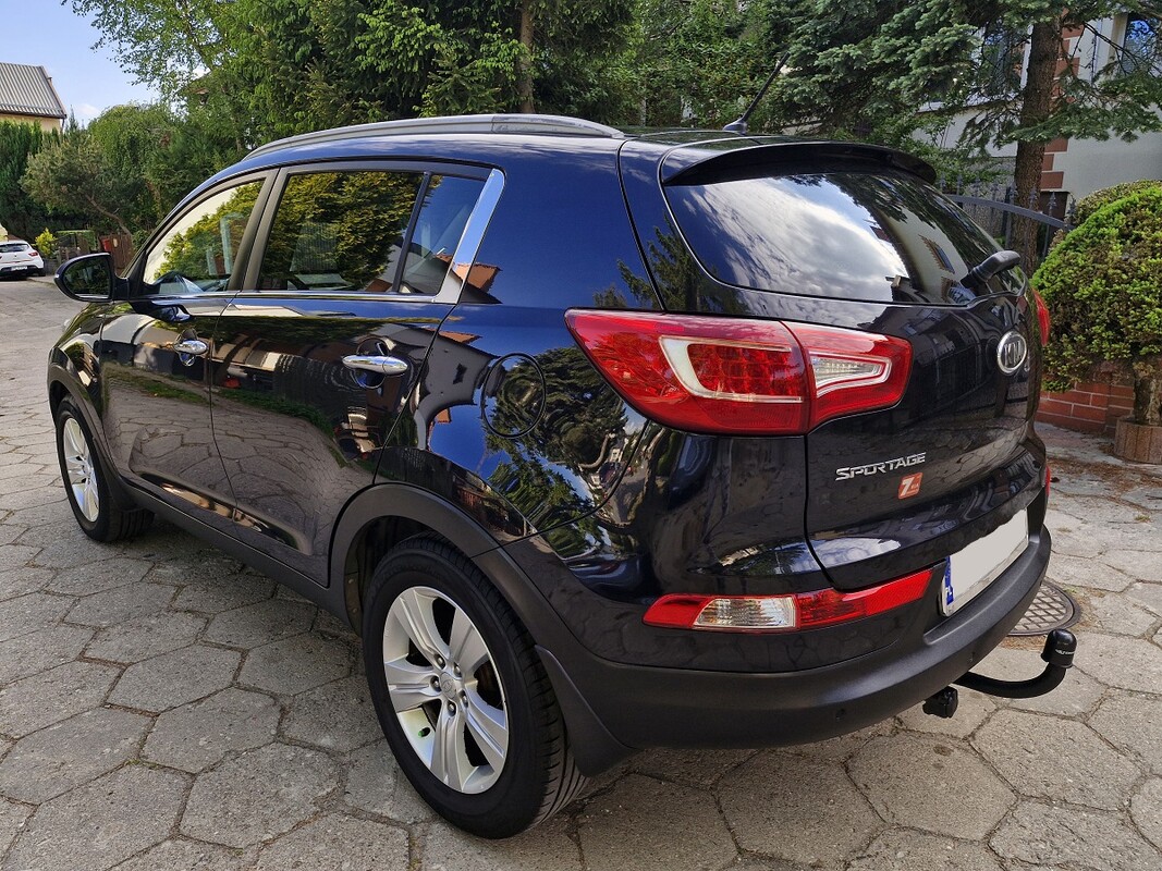 Elbląg Kia Sportage1.6 BenzynaModel 2013Klimatronik184 tys kmKupiona w Polskim Salonie