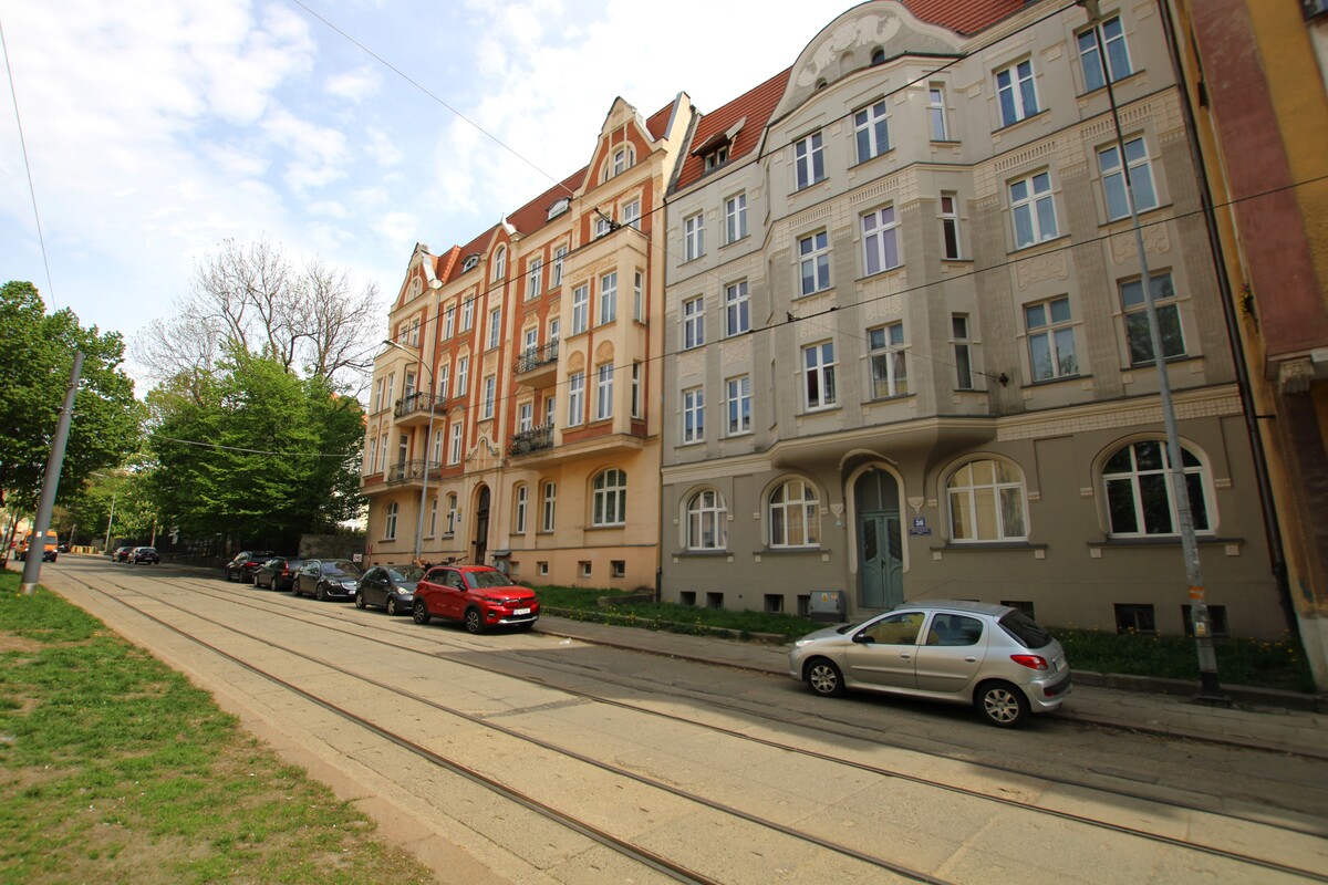 Elbląg NIERUCHOMOŚCI ANNA KRASZEWSKAMieszkanie w stylowej kamienicy ul. Królewiecka