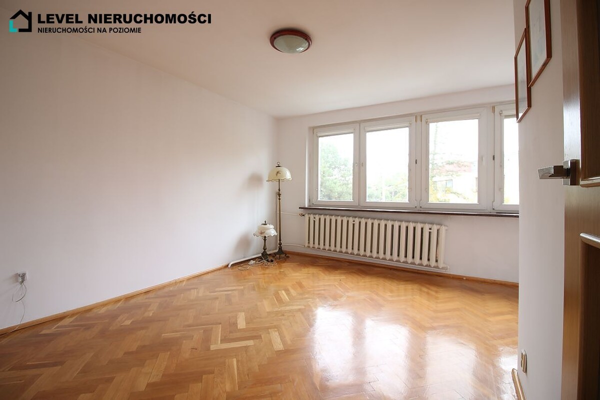 Elbląg LEVEL NIERUCHOMOŚCI Dom w środku miastaul. robotnicza NIERUCHOMOŚCI NA POZIOMIE