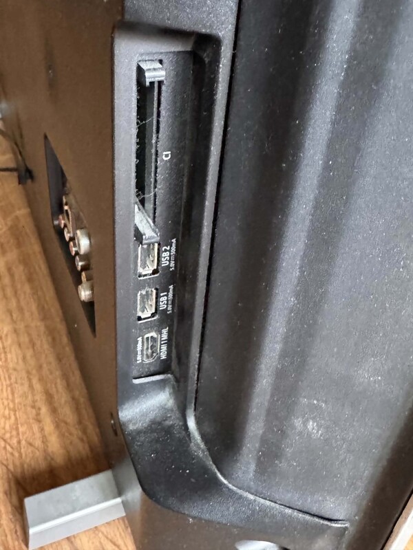 Elbląg Tytuł:
Telewizor Philips 32
Opis:
Sprzedam telewizor marki Philips 32. Ma smart
TV
Stan idealny
Wady: