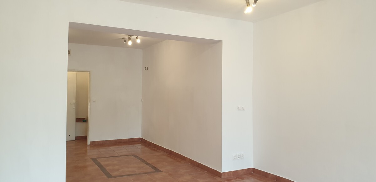 Elbląg   Sprzedam lokal użytkowy o pow.37,7 m2 centrum Elbląga ul. Robotnicza 10