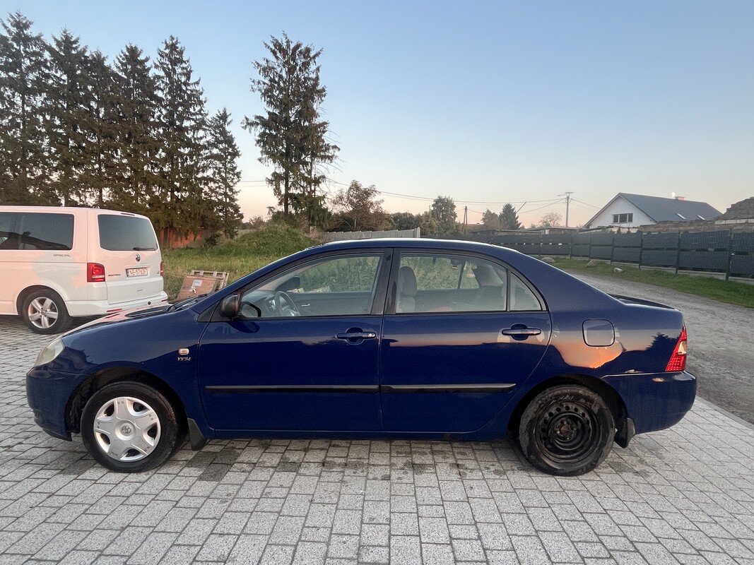 Elbląg Toyota Corolla D12 sedan