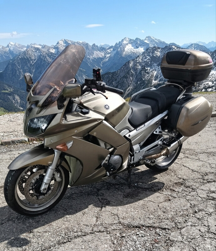 Elbląg Wynajmę mitocykle od 200 zł/ dobę
Triumph Tiger Desert edition 1200 2020 r
Yamaha FJR 1300 2006R
Yamaha Yzf
