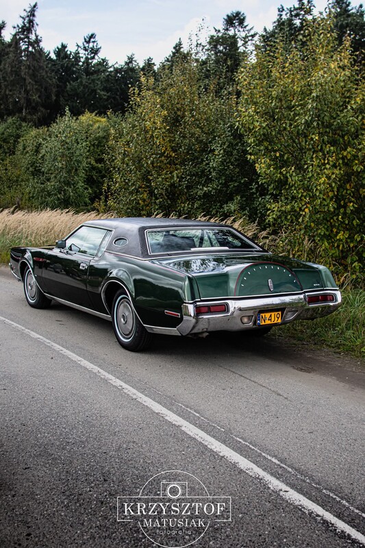 Elbląg Lincoln Continental Mark IV Coupe zielony klasyk