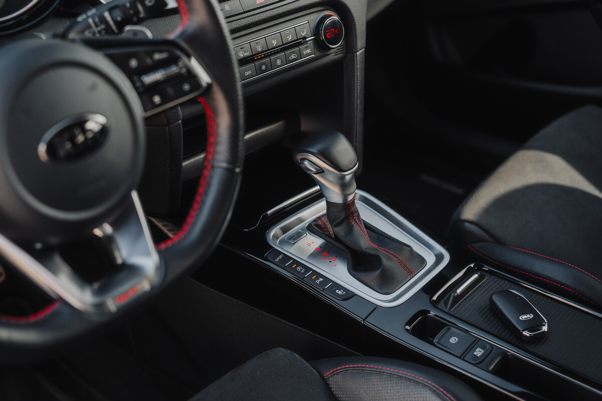 Elbląg KIA ProCeed 1.6 GT 204 KM – Pierwszy właściciel, polski salon, bezwypadkowy!Dynamiczne auto o