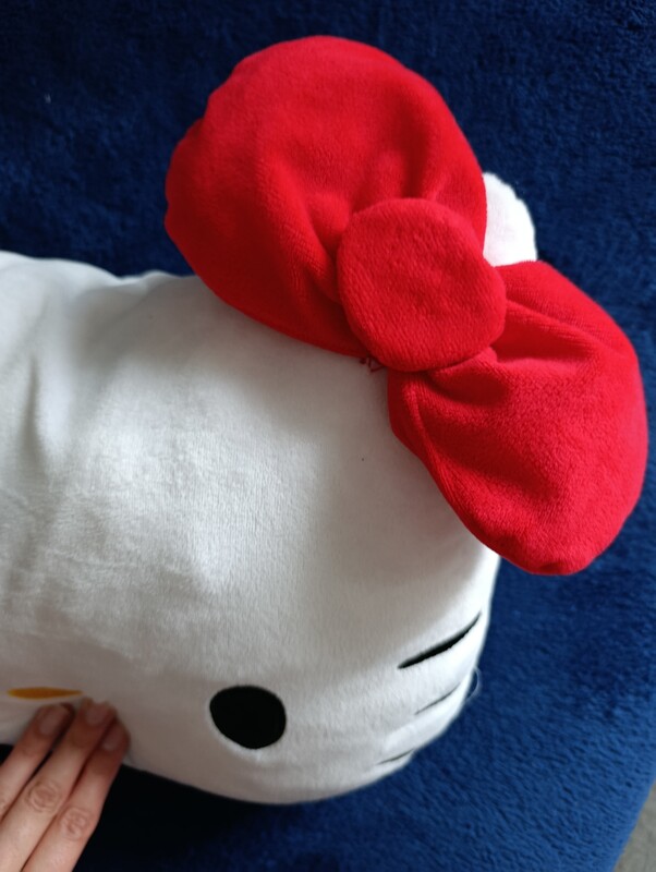 Elbląg Sprzedam poduszkę głowę Hello Kitty. Stan bardzo dobry. Kontakt sms