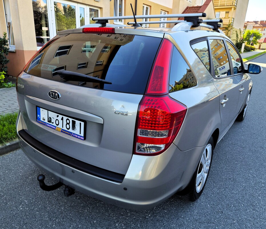 Elbląg Kia CEED Lift 2010Rok 1,6Diesel 115Km Bardzo Zadbane Rodzinne Kombi -Elektryczne Szyby i Lusterka Abs Radio