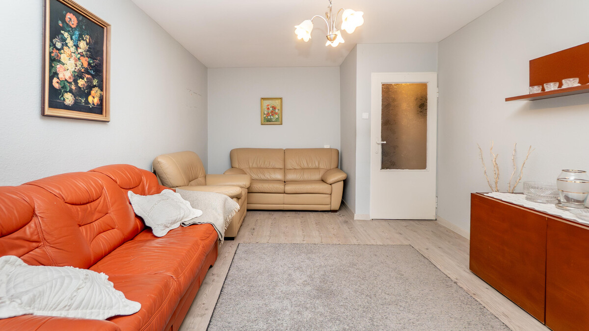 Elbląg TO MY SPRZEDAJEMYNIERUCHOMOŚCI W TYM MIEŚCIEBIURO NIERUCHOMOŚCIAMERICAN HOMEFOR SALE - 3 POKOJE -