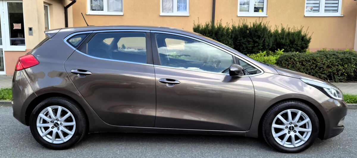 Elbląg Kia CEED Lift 2014Rok 1,6Diesel 130Km Bardzo Zadbane Bogata Wersja Wyposażenia -Elektryczne Szyby i Lusterka