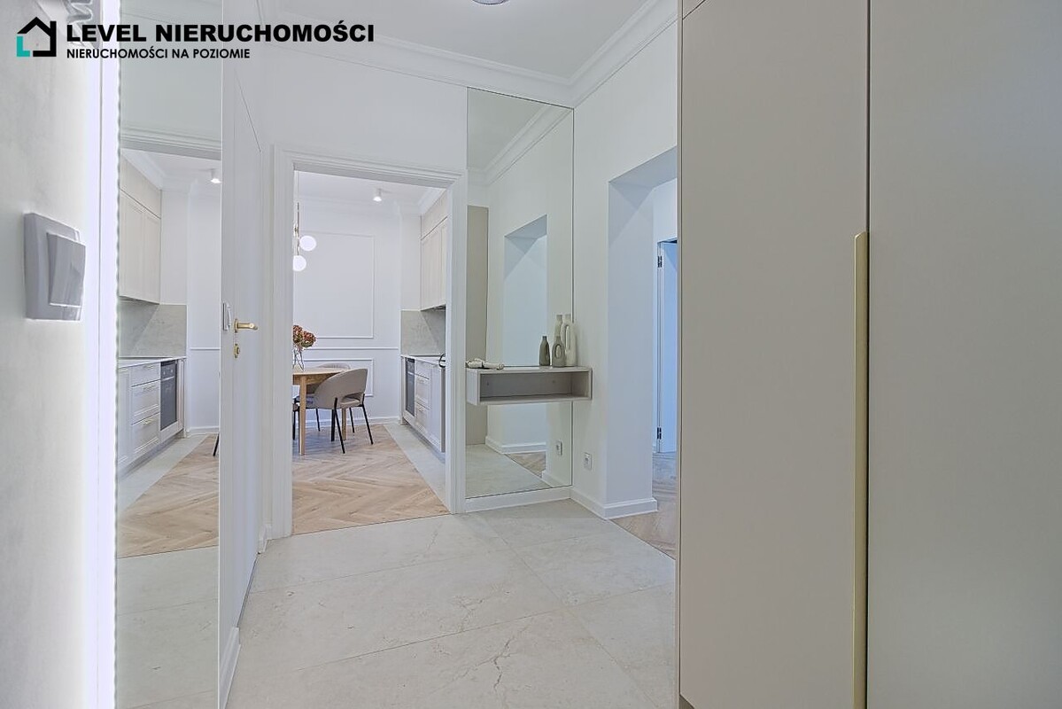 Elbląg LEVEL NIERUCHOMOŚCI  Gotowe mieszkanie czteropokojowe63m2      II piętro