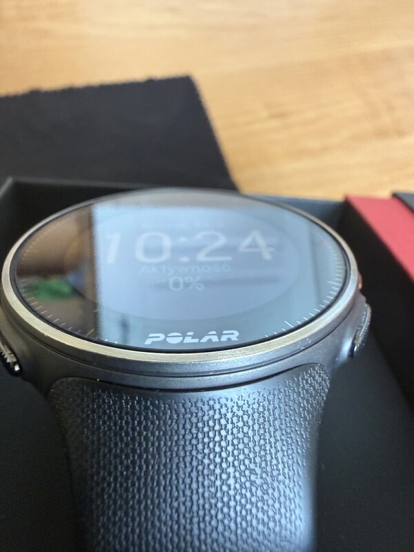 Elbląg Sprzedam zegarek sportowy POLAR VANTAGE V TITAN. Zegarek tytanowy z dwukolorowym paskiem M/L w bardzo dobrym