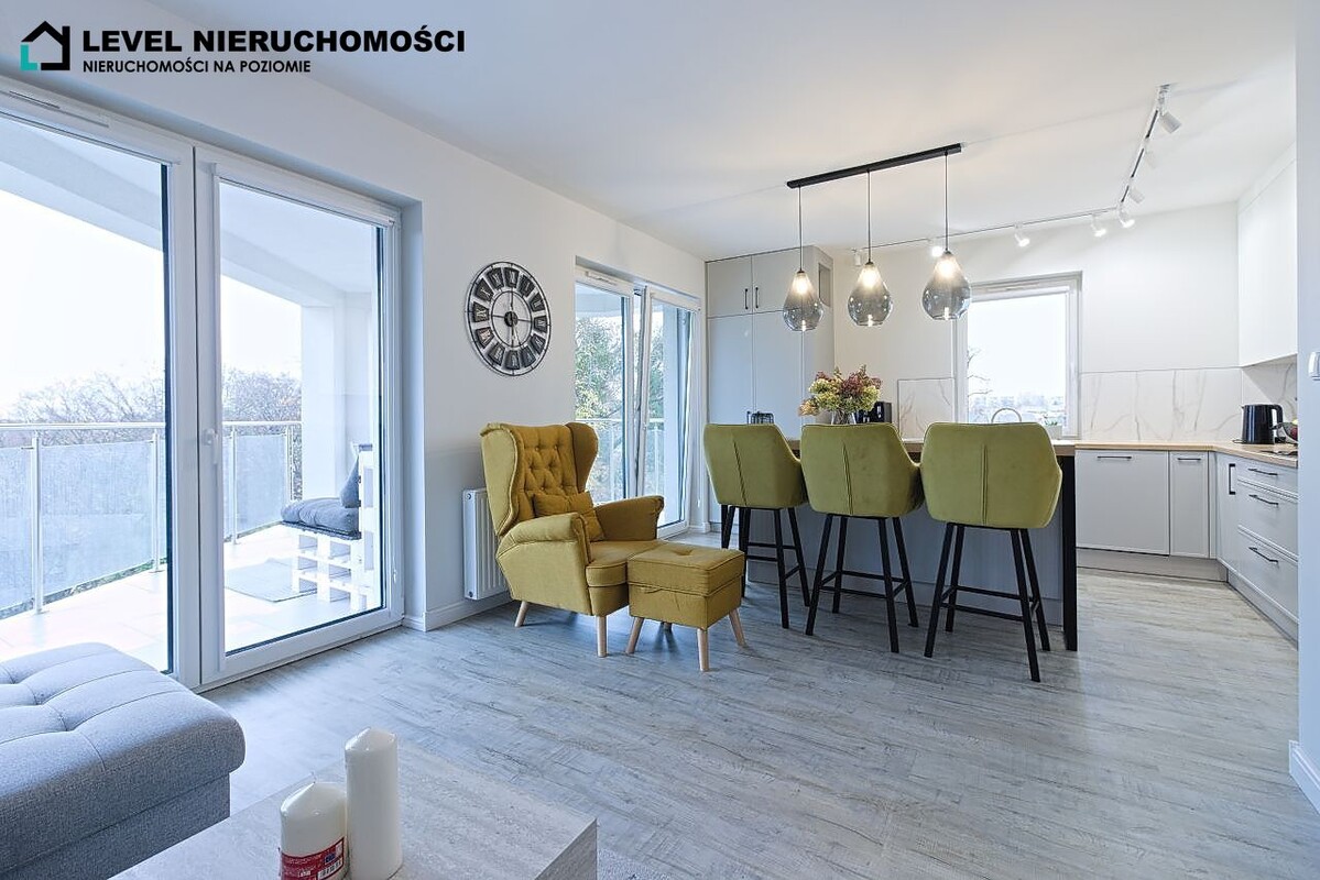 Elbląg LEVEL NIERUCHOMOŚCI Mieszkanie czteropokojowe z tarasemul. Częstochowska73m2 NIERUCHOMOŚCI NA