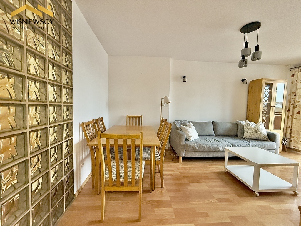 Elbląg WIŚNIEWSCY NIERUCHOMOŚCI Sp. z o.o.Sprzedam mieszkanie - Elbląg, Hetmańska. OFERTA
Na sprzedaż