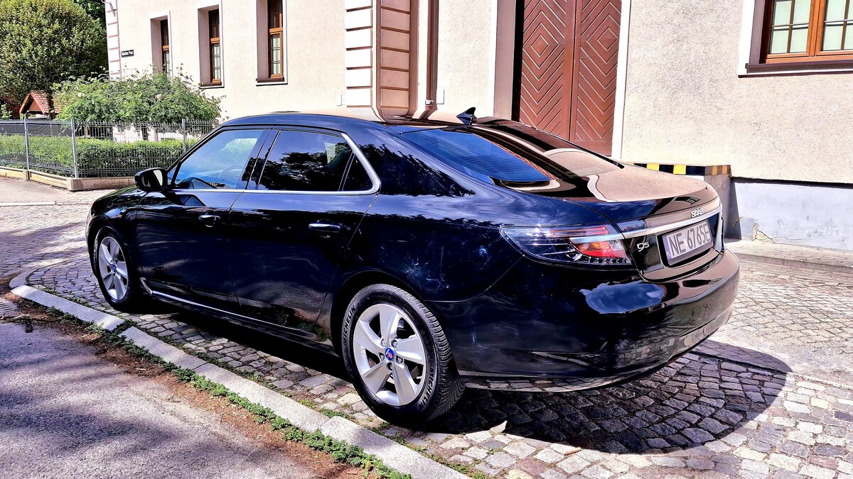 Elbląg SAAB 95 ng 2010r. 2.0 tid 160KM zadbany, idealny, garażowany,
, czarny metalic, jasna skóra, alu 17, led,