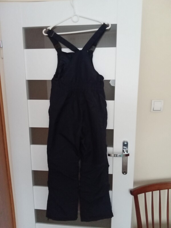 Elbląg Sprzedam za 100 zł. komplet ocieplany dla dziewczynki na 8 - 10 lat. 
tel.509 10 33 77