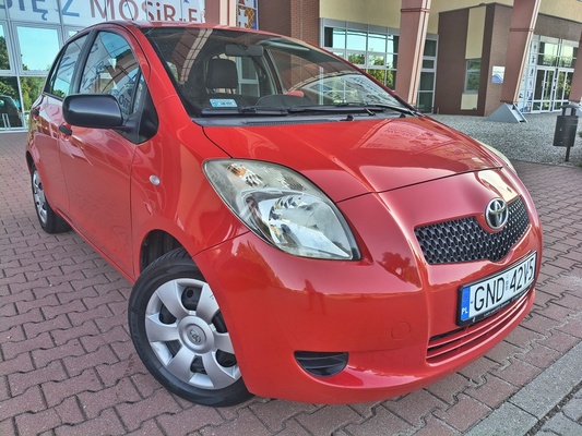 Elbląg TOYOTA YARISSilnik : 1.0 69KMZarejestrowana i opłacona