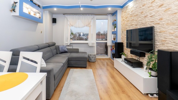 Elbląg TO MY SPRZEDAJEMYNIERUCHOMOŚCI W TYM MIEŚCIEBIURO NIERUCHOMOŚCIAMERICAN HOMEFOR SALE - 3 POKOJE -