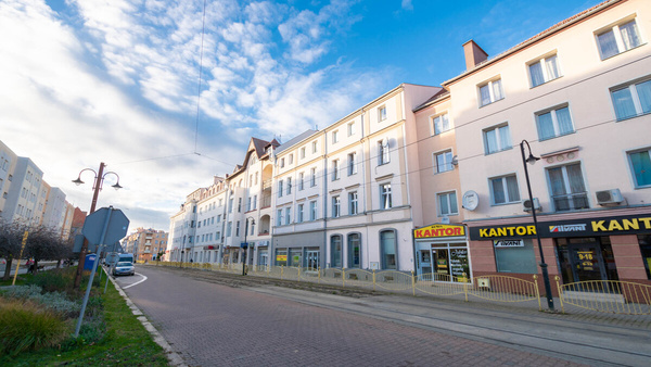 Elbląg * * * ABC NIERUCHOMOŚCI * * *NOWA, BARDZO DOBRA CENA !!! MIESZKANIE DWUPOZIOMOWE W CENTRUM MIASTA2 pokoje