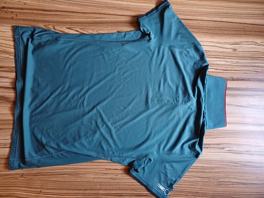 Elbląg NOWA koszulka sportowa NIKE DRI-FIT rozmiar M wentylacja w postaci otworków pod pachami i na plecach (widoczne