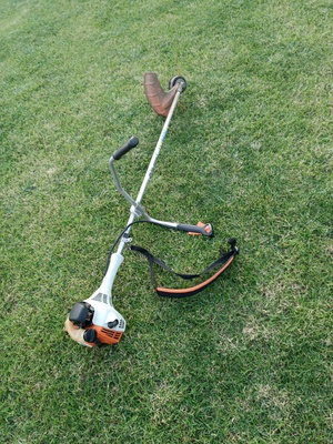 Elbląg Sprzedam kosę spalinowa STIHL FS 55.Kosa sprawna i w dobrym stanie technicznym. 