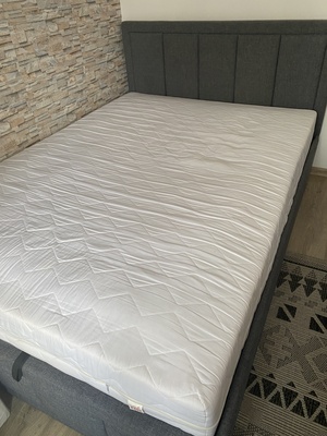 Elbląg Sprzedam łóżko 140/200