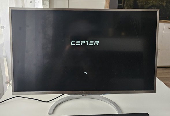 Elbląg Sprzedam Komputer typu All in one AiO Cepter 24
Używany, posiada nieliczne oznaki używania. 
Usterka to rysa na