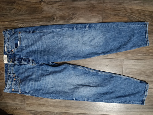 Elbląg Sprzedam męskie jeansy marki Pull&Bear rozmiar 42.Stan bardzo dobry kontakt sms