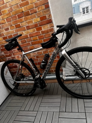 Elbląg Sprzedam rower szosowy Cannondale ISO 4210-2-CAAD rozmiar 54.Stan techniczny i wizualny bardzo dobry. Rower
