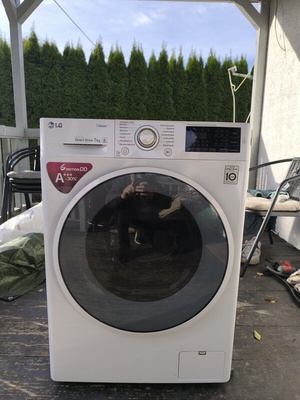Elbląg Sprzedam pralkę automatyczną LG sprawna wszystkie programy działają bez zarzutów wsad 7kg. delikatnie kapie