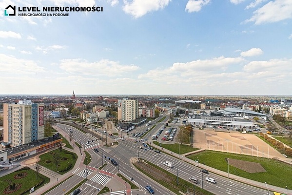 Elbląg LEVEL NIERUCHOMOŚCIApartament na ostatnim piętrze Regal ParkBezpośrednie wyjście na okalający taras92m2 